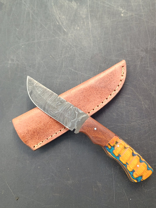 Custom Handmade Damascus steel Hunting Knife With Sheath, Wood Handle 8" Overall